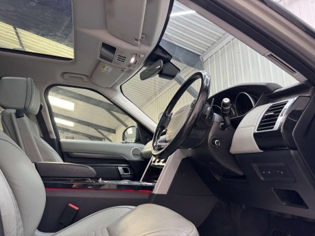 Land Rover Discovery 3.0 Discovery Luxury HSE TD6 Auto 4WD 5dr 46