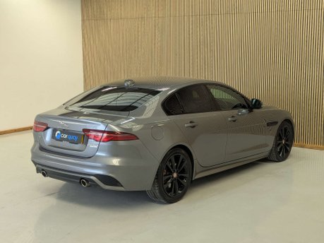 Jaguar XE 2.0 XE R-Dynamic S Auto 4dr 25