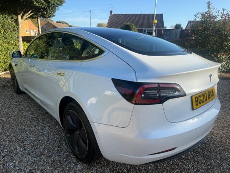 Tesla Model 3 (Dual Motor) Long Range Auto 4WDE 4dr 8