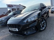 Ford Focus ST-LINE 2