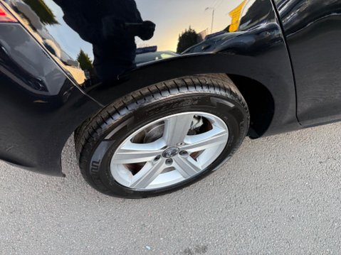 Volkswagen Golf 1.6 TDI BlueMotion Tech Match Euro 5 (s/s) 5dr 28