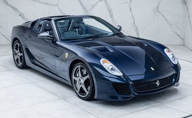 Ferrari 599 SA Aperta 9