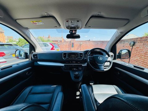 Vauxhall Vivaro 2l 5dr Auto 142 BHP 10