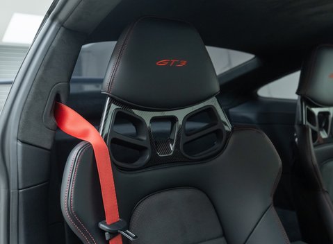 Porsche 911 GT3 (992) 15