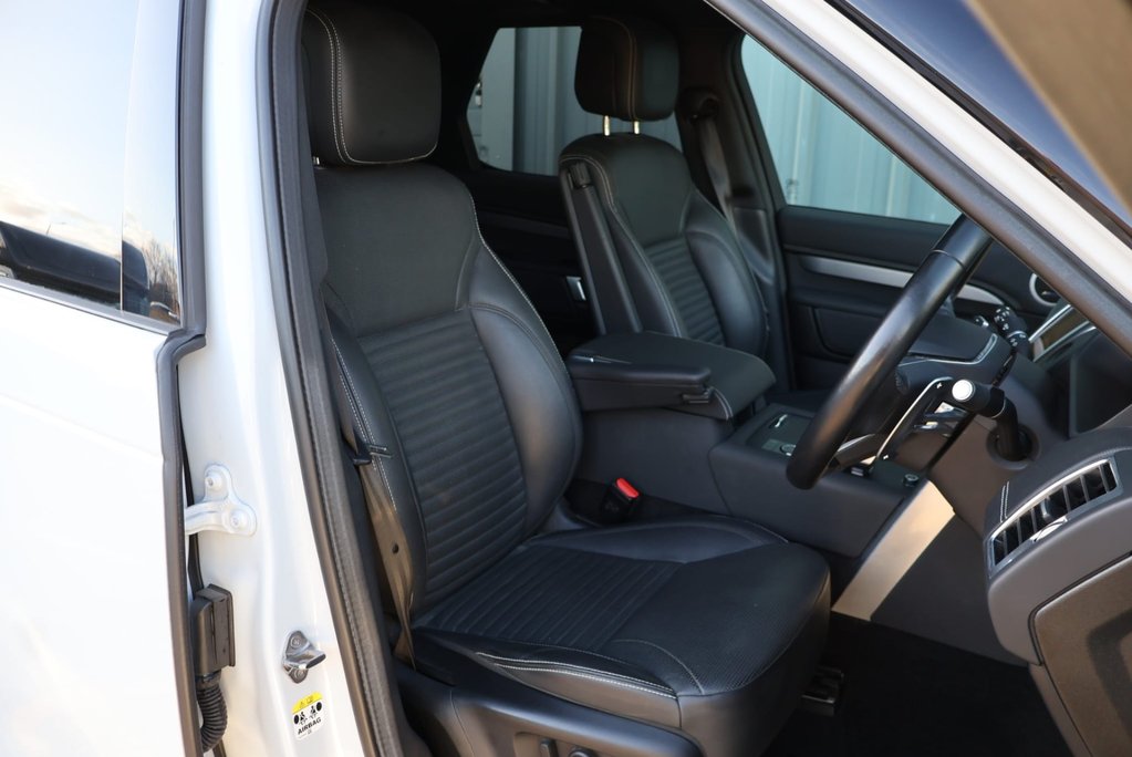 Land Rover Discovery R-DYNAMIC SE MHEV Huge spec rear seats styled by seeker  22
