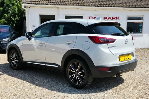 Mazda CX-3 SPORT NAV..1 FORMER KEEPER,8 SERVICES,DAB,NAV,AIR CON.STUNNING EXAMPLE  8