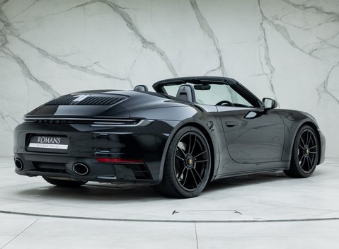 Porsche 911 Carrera GTS Cabriolet (992) 3