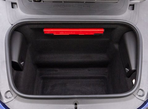 Porsche 718 Boxster Spyder 29