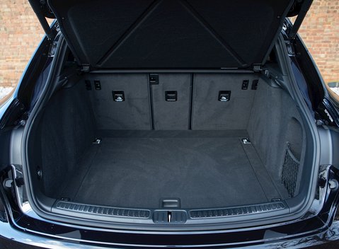 Porsche Macan GTS 30