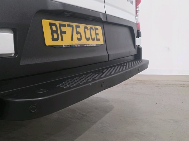 Iveco Daily Daily 35C14 Diesel 2.3 High Roof Business Van 4100L WB Hi-Matic 1