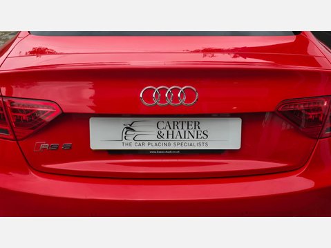 Audi RS5 4.2 FSI V8 Coupe 2dr Petrol S Tronic quattro Euro 5 (450 ps) 33