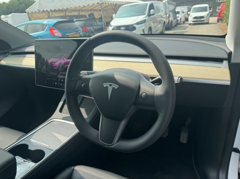 Tesla Model Y (Sold) (Dual Motor) Long Range SUV 5dr Electric Auto 4WDE (384 bhp) 12