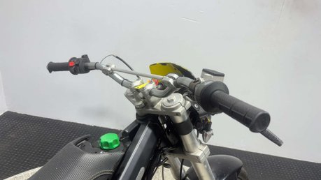 Derbi Senda 50 DRD 2 STROKE PROJECT BIKE 50CC SUPERMOTO GEARED 50 16