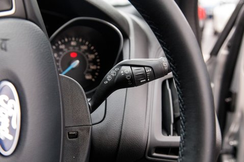 Ford Focus ST-LINE 18