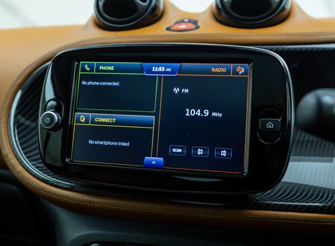 Smart Fortwo Coupe RACING GREEN EDITION 23