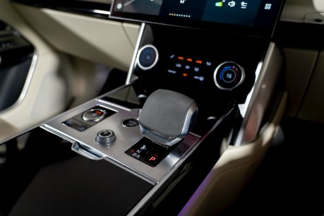 Land Rover Range Rover HSE. NOW SOLD. SIMILAR REQUIRED. PLEASE CALL 01903 254800. 31