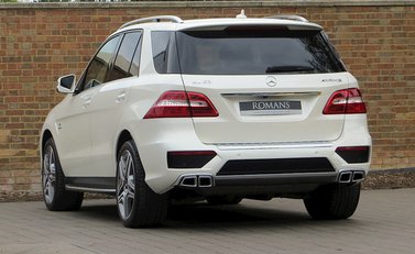 Mercedes-Benz M Class AMG 14