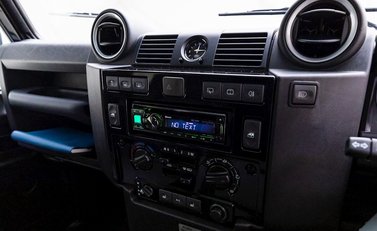 Land Rover Defender 110 XS 20