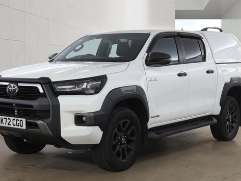 Toyota Hilux Invincible X | Auto | 2.8 LT | Double Cab | Sensors | EURO 6 | NO VAT