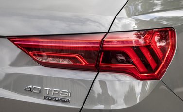 Audi Q3 TFSI 40 Quattro S Line Vorsprung 31