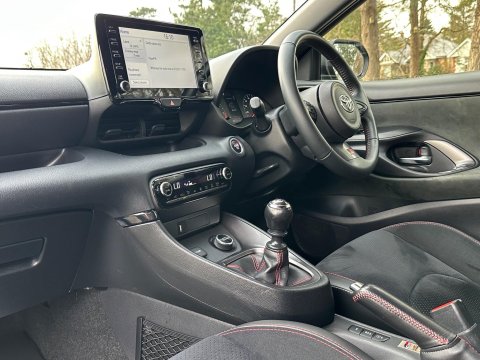 Toyota Yaris 1.6T GR Circuit AWD Euro 6 3dr 27