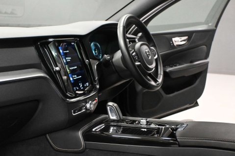 Volvo V60 2.0 V60 R-Design T6 Recharge AWD Auto 4WD 5dr 12
