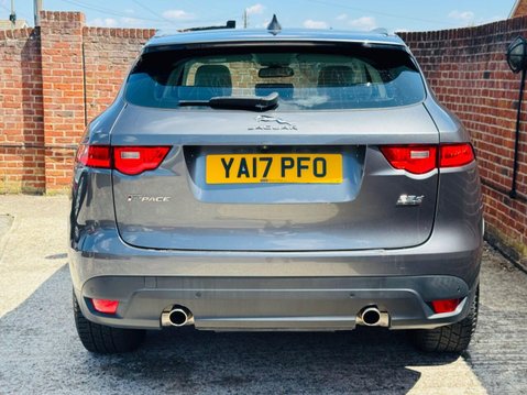 Jaguar F-Pace 2.0 D240 Portfolio SUV 5dr Diesel Auto AWD Euro 6 (s/s) (240 ps) 6