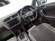 Volkswagen Tiguan 1.5 Tiguan R-Line TSi Semi-Auto 5dr 47