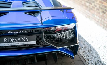 Lamborghini Aventador SV LP750-4 Roadster 31