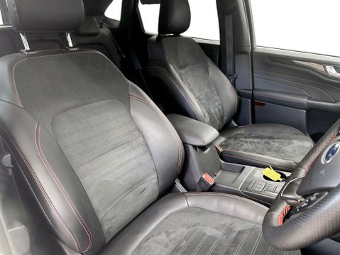 Ford Kuga 2.0 EcoBlue ST-Line X Edition SUV 5dr Diesel Auto AWD Euro 6 (s/s) (190 ps) 11