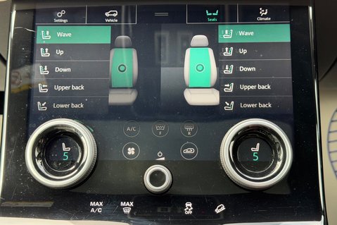 Land Rover Range Rover Velar FIRST EDITION - HUGE SPEC - PAN ROOF -1600W MERIDIAN -AIR SUSPENSION 60