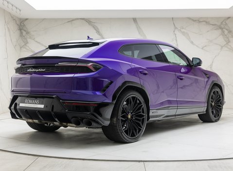 Lamborghini Urus SE 7