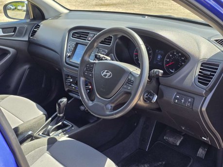 Hyundai i20 1.0 T-GDi SE Hatchback 5dr Petrol DCT Euro 6 (s/s) (100 ps) 42