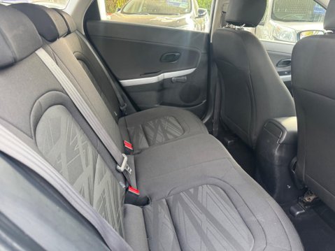 Kia Ceed 1.6 CRDi EcoDynamics 1 Sportswagon Euro 5 (s/s) 5dr 26