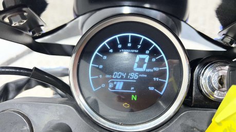 Bluroc Motorcycles Bluroc 2025 4K RETRO SCRAMBLER CLASSIC STYLE 125CC LEARNER 18