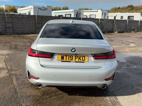 BMW 3 Series 2.0 330i Sport Auto 4dr 19