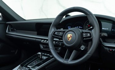 Porsche 911 Targa 4S (992) 7