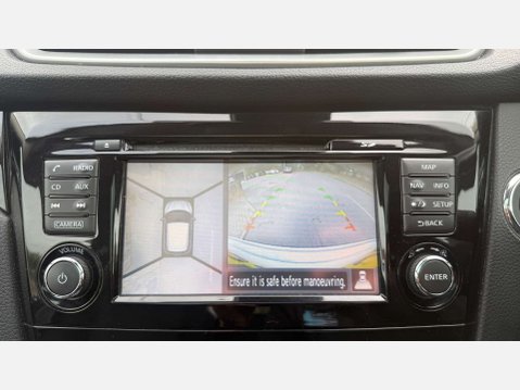 Nissan Qashqai 1.2 Qashqai N-Connecta DiG-T CVT 5dr 16