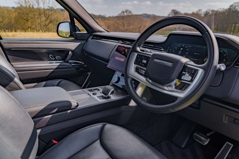 Land Rover Range Rover P530 First Edition 11