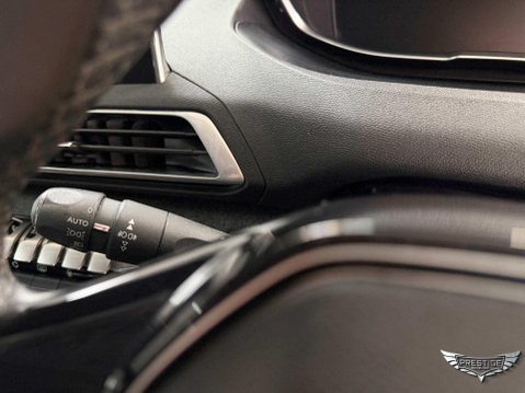 Peugeot 3008 1.6 BlueHDi Allure Euro 6 (s/s) 5dr 58