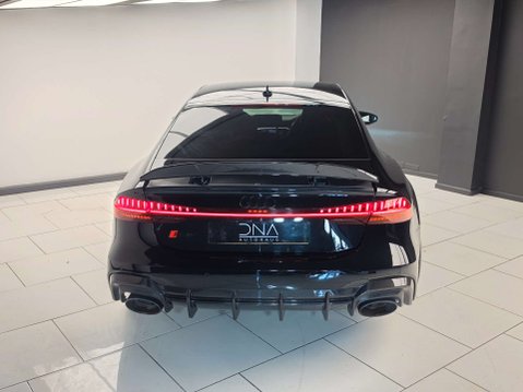 Audi RS 7 4.0 RS 7 Performance Carbon Black TFSI MHEV Q Auto 4WD 5dr 12