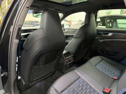Audi RS6 4.0 TFSI V8 Performance Carbon Vorsprung Estate 5dr Petrol Tiptronic quattr 71