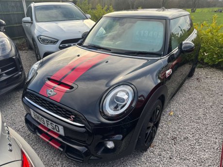 Mini Hatch 2.0 Cooper S Sport Auto 3dr 1