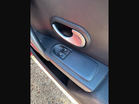 Renault Clio 1.2 TCe 16v Dynamique 3dr 14
