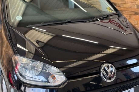 Volkswagen Up 1.0 High up! Hatchback 5dr Petrol ASG Euro 5 (75 ps) 30