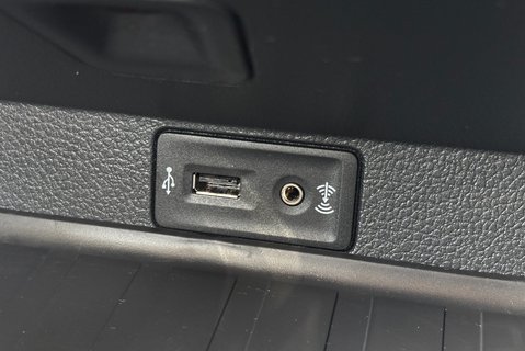 Volkswagen Amarok DC V6 258 ps Tdi Highline 4Motion 28