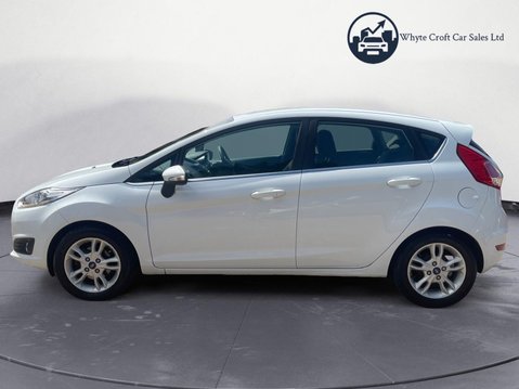 Ford Fiesta 1.0T EcoBoost Zetec Euro 6 (s/s) 5dr 5