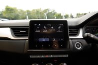Renault Captur TECHNO E-TECH 29