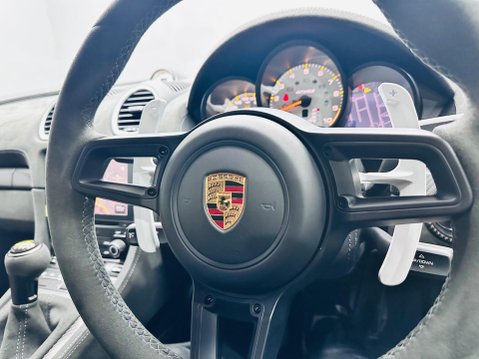 Porsche 718 Cayman 4.0 GT4 RS PDK Euro 6 (s/s) 2dr 27