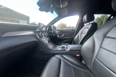 Mercedes-Benz GLC 2.1 GLC220d AMG Line SUV 5dr Diesel G-Tronic 4MATIC Euro 6 (s/s) (170 ps) 25